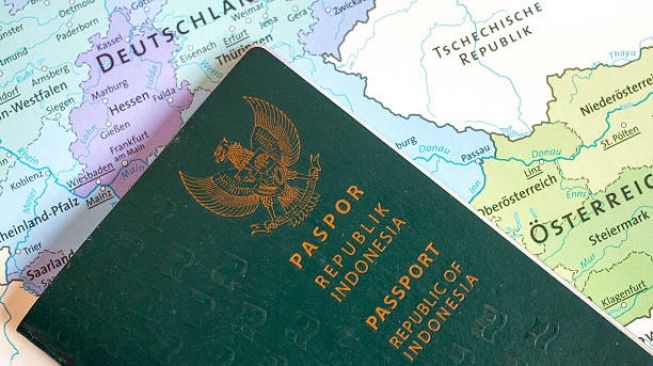 Ilustrasi Paspor - Daftar Negara Bebas Visa Bagi Paspor Indonesia (Unsplash)