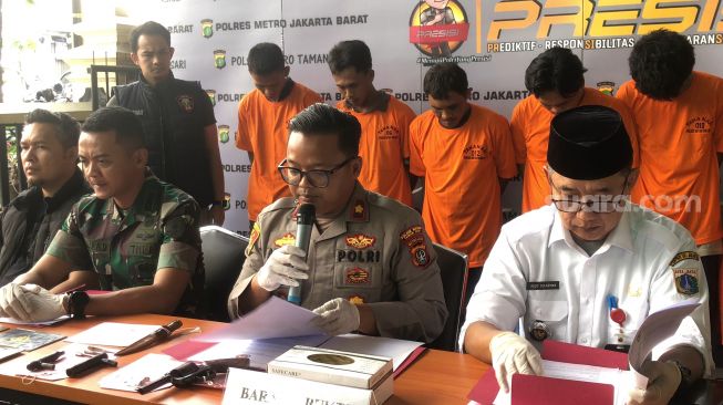 Berkeliaran di Jakarta dan Kerap Takuti Korbannya Pakai Senpi Rakitan, Aksi Sindikat Ranmor Asal Lampung Berakhir di Bui