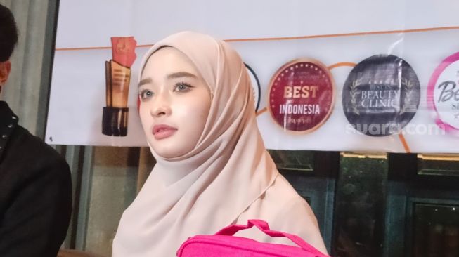 Inara Rusli Gugat Cerai Virgoun, Tuntut Nafkah Anak Total Rp110 Juta per Bulan