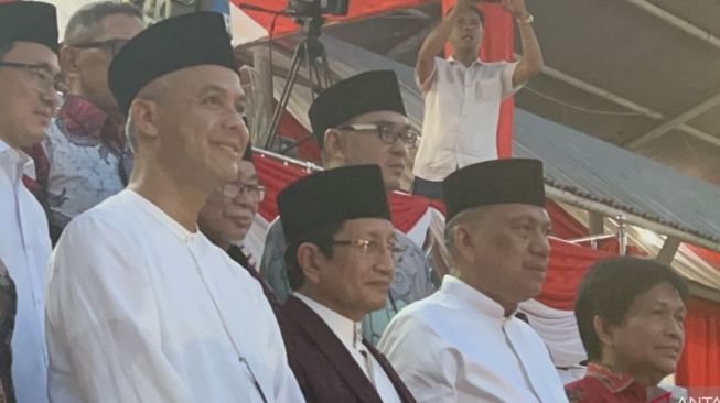 Belum Resmi Jadi Pasangan Capres-Cawapres, Ganjar dan Nasaruddin Umar Tampil Bareng di Sulut