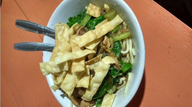 Rasakan Citarasa Mie Ayam Kaya Rempah di Mie Ayam Cipluek Nganjuk