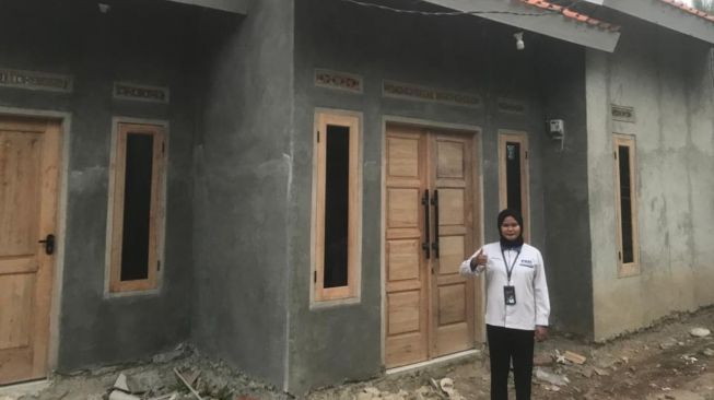 Keren! Sisihkan 80% Penghasilan, Karyawan PNM Ini Berhasil Bangun Rumah Impian