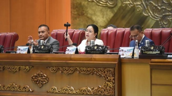 Sembari Buka Paripurna DPR Soal RAPBN 2024, Ketua DPR RI Apresiasi ...