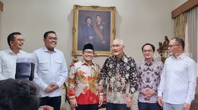 Cak Imin Sambangi Rumah Wakil Presiden ke 6 Try Sutrisno, Minta Restu Mau Jadi Cawapres?