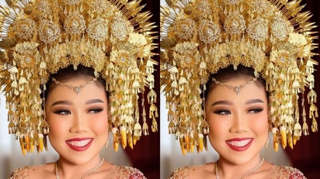 Artis Kenakan Suntiang saat Menikah (Instagram/@bennusorumba)