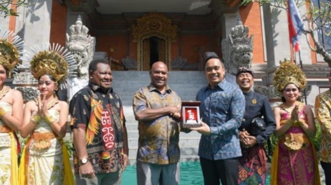Pertemuan Bilateral Parlemen Indonesia-Papua Nugini Perkuat Kerja Sama Perdagangan dan Investasi