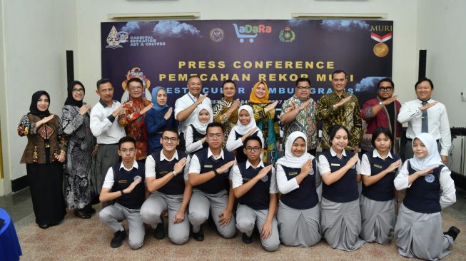 SMA Pradita Dirgantara Adakan Pesta Cukur Rambut Spektakuler di Solo, Siap Pecahkan Tiga Rekor MURI