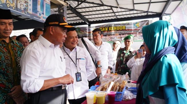 Nasabah PNM Mekaar Sidoarjo Sukses Gandeng 90 Perempuan Aktif Optimalkan Usaha