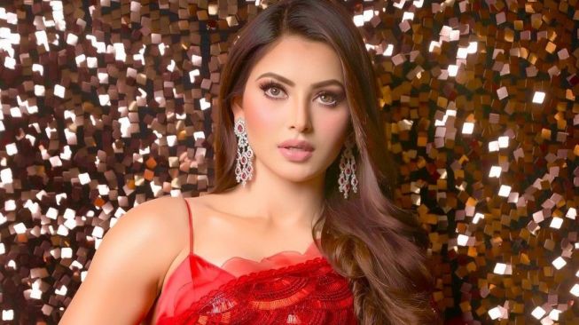 Profil Urvashi Rautela, Aktris Bollywood yang Mirip Aishwarya Rai