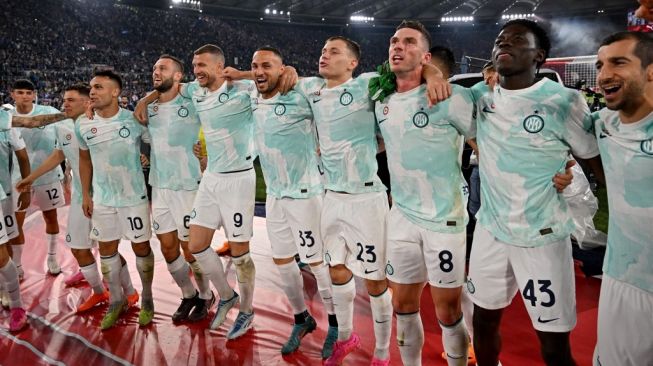 Inter Milan menjuarai Coppa Italia 2023 setelah mengandaskan Fiorentina dengan skor 1-2. [Alberto Pizzoli/AFP]