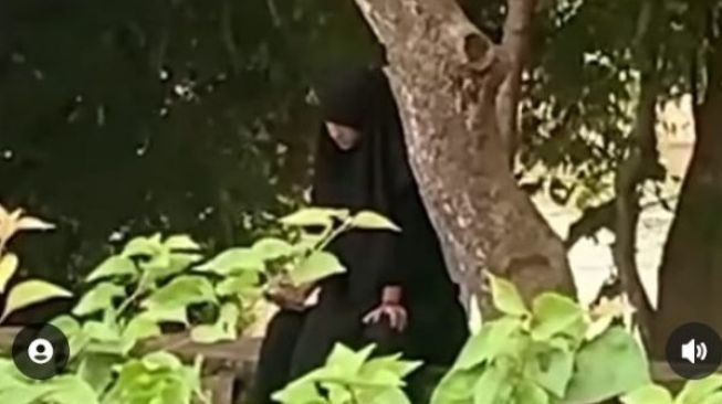 Viral, Video Sepasang Remaja Mesum di Kawasan Puspemkab Tangerang