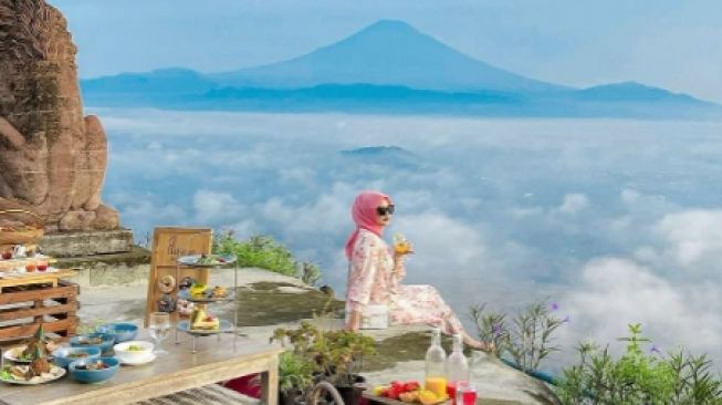 6 Rekomendasi Cafe di Dekat Candi Borobudur, Pemandangan Memikat Buat Liburan Waisak 2023
