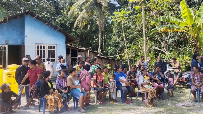 GMC NTT Beri Bantuan Tempat Penampungan Air Bersih untuk Warga Desa Noemeto