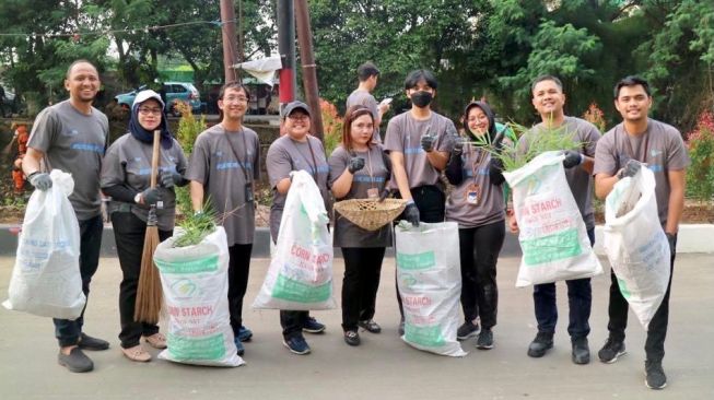 Sambut HUT ke-24, PNM Lakukan Mitigasi Banjir dengan Revitalisasi Kali