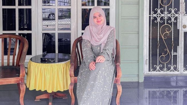 Potret Cut Rushayu Putri Adik Ipar Ria Ricis (Instagram/@puputrss)