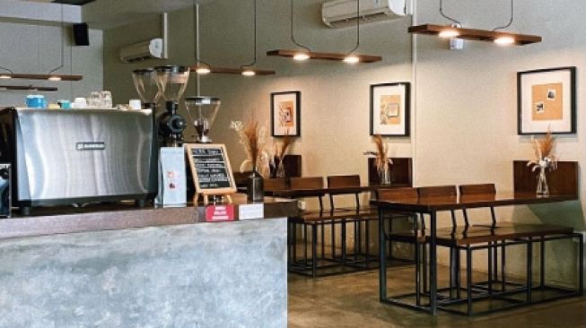 4 Rekomendasi Cafe Instagramable di Padang, Sediakan Spot Foto Menarik