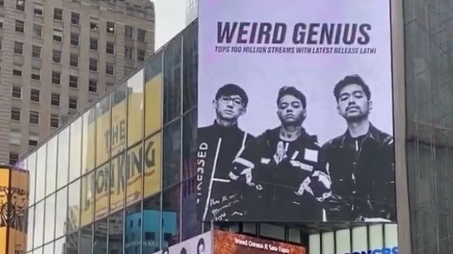 Artis Indonesia yang Wajahnya Nampang di Times Square (Instagram/@weird.genius)