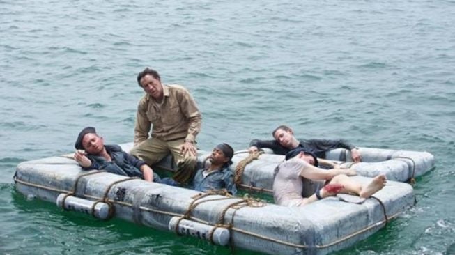 Sinopsis USS Indianapolis: Men of Courage (IMDb)