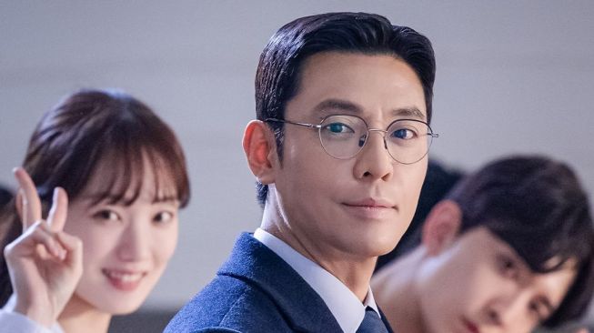 Potret di Balik Layar Dr. Romantic 3 (Instagram/@sbsdrama.official)