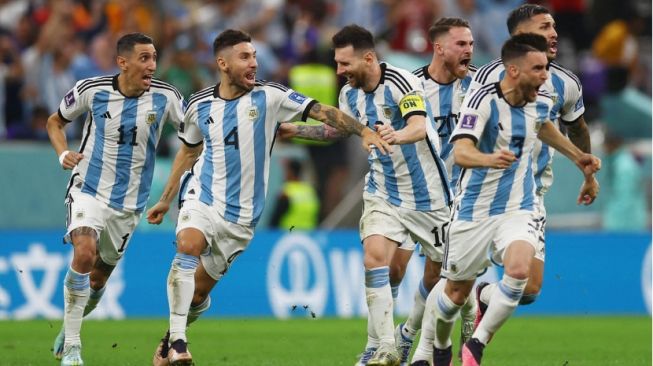 Perbandingan Harga Tiket Argentina vs Australia, Masih Kurang Bersyukur?