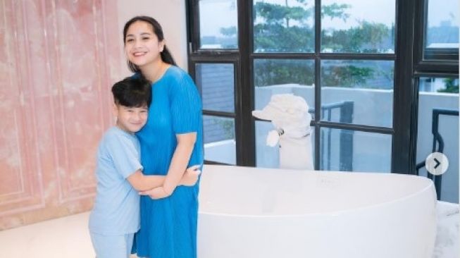 Potret Kamar Mewah Raffi Ahmad dan Nagita Slavina di Rumah Baru (YouTube/RANS Entertainment)