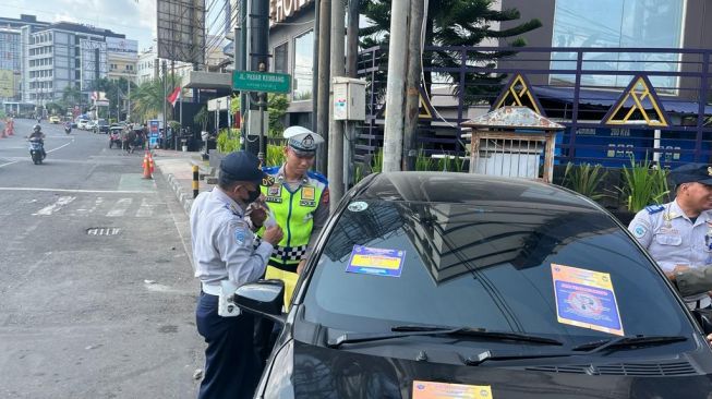 Masih Banyak Parkir Liar di Jalan Pasar Kembang pada Malam Hari, Polisi Bakal Gelar Patroli Pengawasan