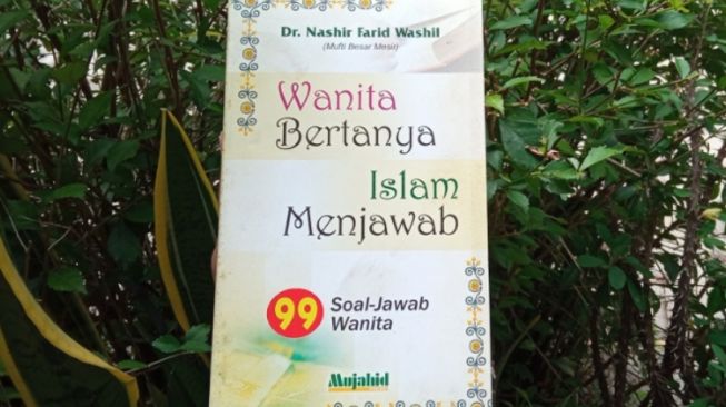 Review 'Wanita Bertanya Islam Menjawab', Seputar Persoalan Kaum Muslimah