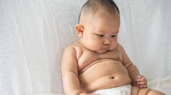 4 Tanda Bayi Mengalami Obesitas, Bunda Wajib Waspada!