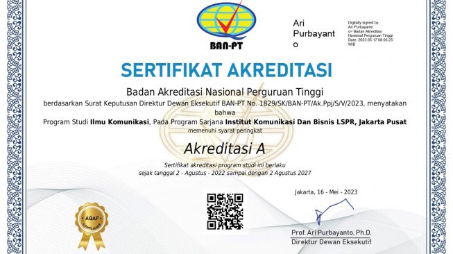 Akreditasi A dari BAN-PT.