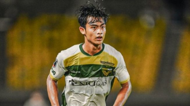 Pratama Arhan Jarang Main, Pelatih Tokyo Verdy Ternyata Juga Pernah Matikan Karier Irfan Bachdim di Jepang