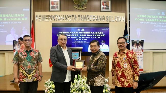 Sekjen Kemendagri Beberkan Rahasia Negara Maju Jadi Lebih Makmur dan Sejahtera