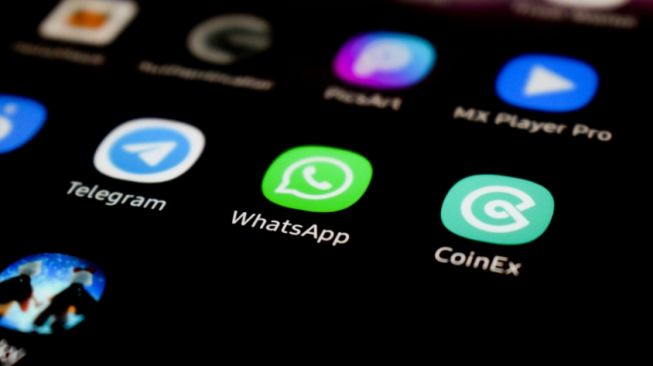 Cara Menghilangkan Tanda Online di WhatsApp, Simak Langkah Mudahnya!