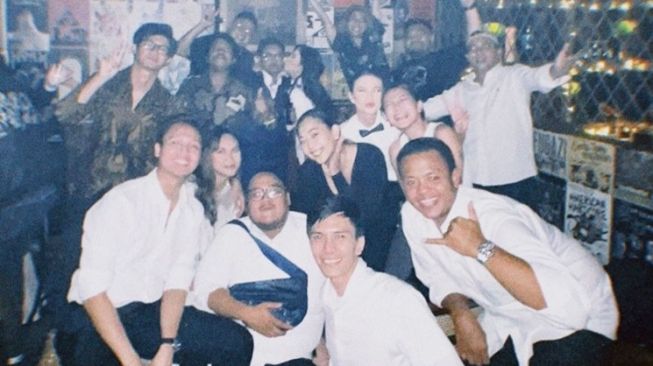 Momen Yuki Kato Jadi Groomsmen di Nikahan Sahabat (Instagram/@yukikt)