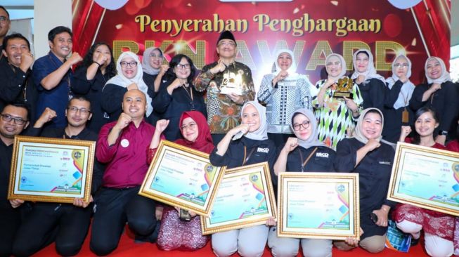 Penganugerahan BKN Award 2023 di Hotel Bumi Surabaya, Kamis (8/6/2023). (Dok: Pemprov Jatim)