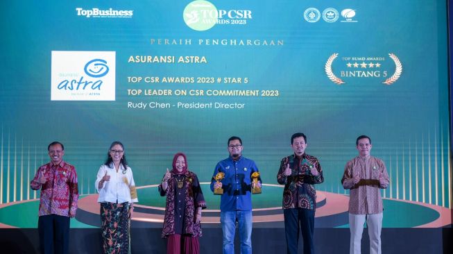 Asuransi Astra Memperoleh Dua Anugerah dalam Top CSR Awards 2023