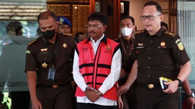 Menteri Komunikasi dan Informatika, Johnny G Plate mengaku siap menjadi justice collaborator demi mengungkap dalang proyek BTS 4G BAKTI. (ANTARA Foto/Reno Esnir)