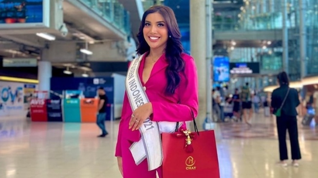 Potret Millen Cyrus Berangkat ke Ajang Miss International Queen (Instagram/@millencyrus)