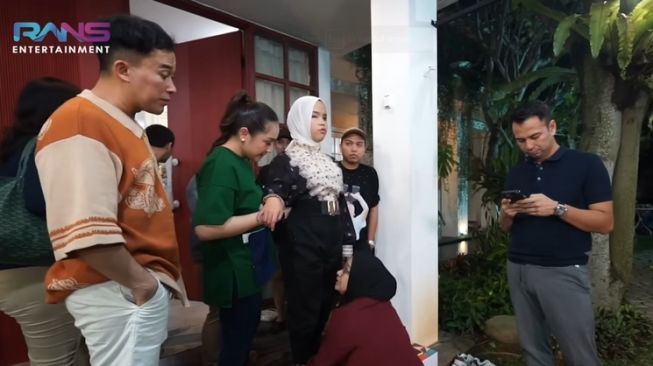 Momen Putri Ariani Main ke Rumah Raffi Ahmad (YouTube/Rans Entertainment)