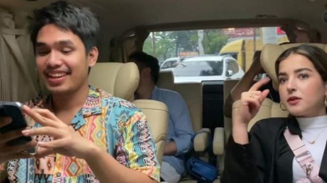 8 Potret Kompak Tasya Farasya dan Galih Soedirdjo, Kompak saat Kerja dan di Luar Pekerjaan