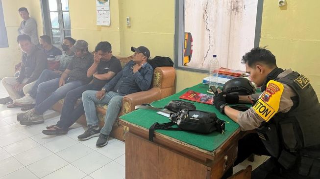 Ambil Motor Secara Paksa, 8 Debt Collector Diciduk Tim Sparta Polresta Solo