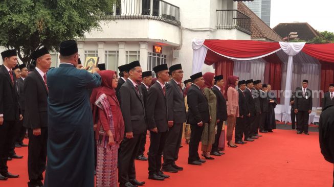 Resmi! Hasyim Asy'ari Lantik 130 Anggota KPU Kabupaten/Kota