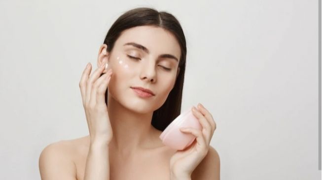 5 Manfaat Peptida dalam Produk Skincare, Bisa Merangsang Kolagen