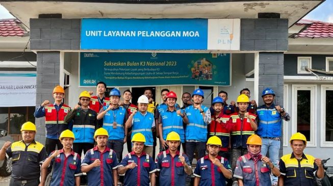 PLN Kerahkan Personil Amankan Pasokan Listrik Saat Kunjungan Menteri