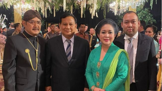  Titiek Soeharto, siapa istri Prabowo Subianto (instagram/titieksoeharto)