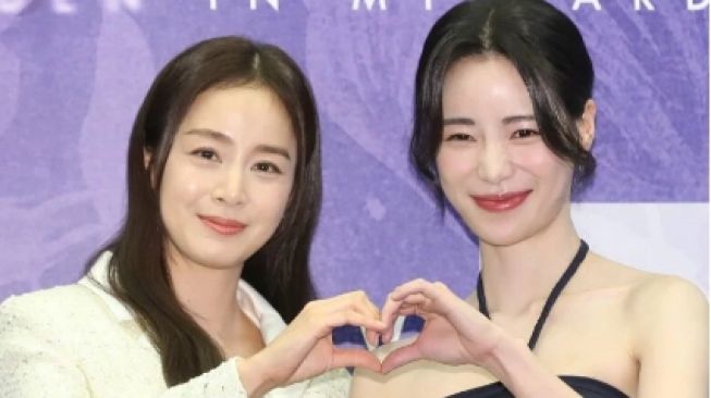 Kim Tae Hee dan Lim Ji Yeon Ungkap Alasan Bintangi Lies Hidden in My Garden