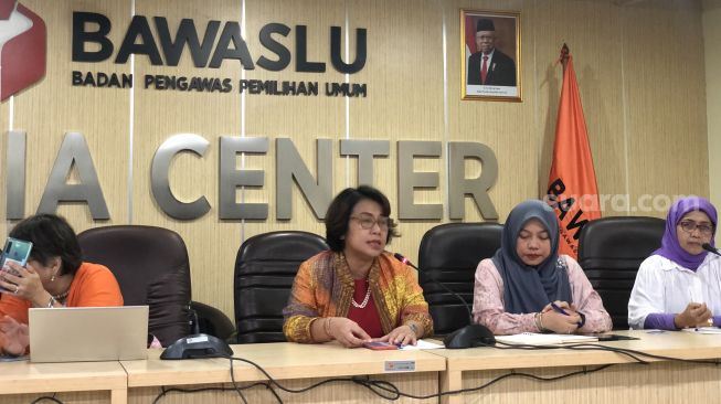 Dicueki KPU, Masyarakat Antikorupsi Satroni Bawaslu untuk Masukkan LPSDK ke PKPU