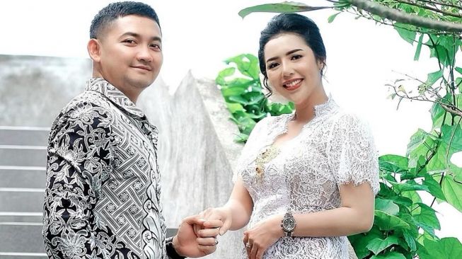 Calon Istri Ingin Buru-Buru Dinikahi Angga Wijaya, Warganet Kasih Pesan: Hati-Hati Venna Melinda ke-2