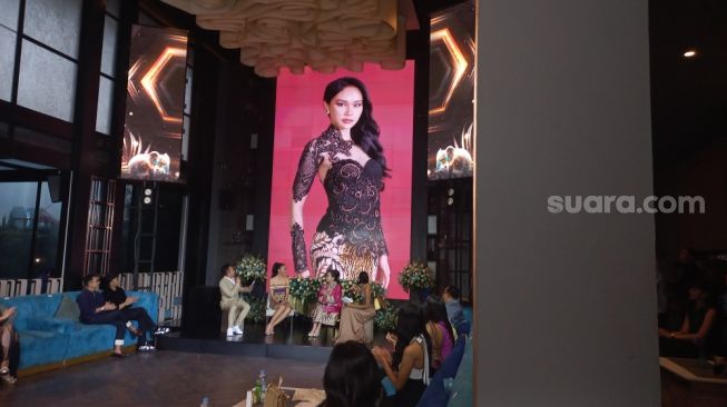 Puteri Indonesia Lingkungan 2023, Yasinta Aurellia siap berkompetisi di ajang Miss Supranational 2023. (Suara.com/Dini Afrianti Efendi)