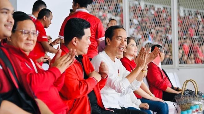 Deretan Pejabat Negara Ikut Nonton Laga Timnas Indonesia Vs Argentina, Jadi Panggung Politik?