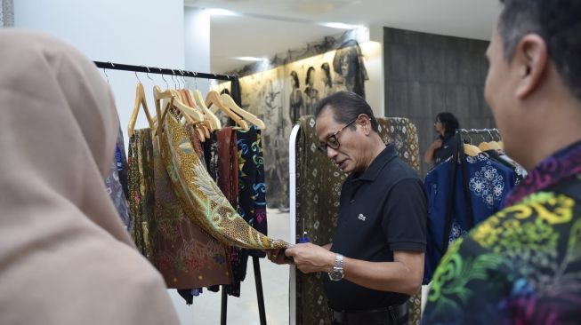 Kolaborasi BUMN Majukan UMKM, Pupuk Kaltim Hadirkan Produk Wastra di PaDi UMKM Expo 2023